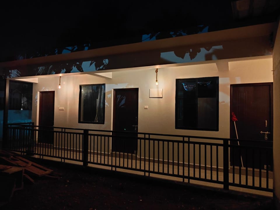 Property building, Night