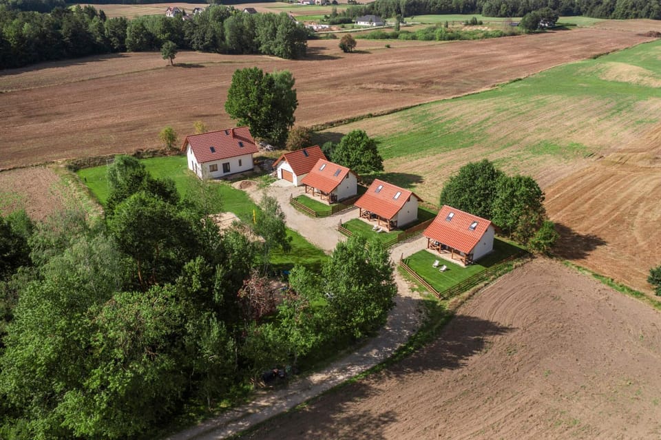 Property building, Day, Natural landscape, Bird's eye view, Landmark view