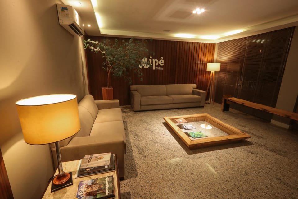 Ipê Hotel Express Hotel in State of Paraná