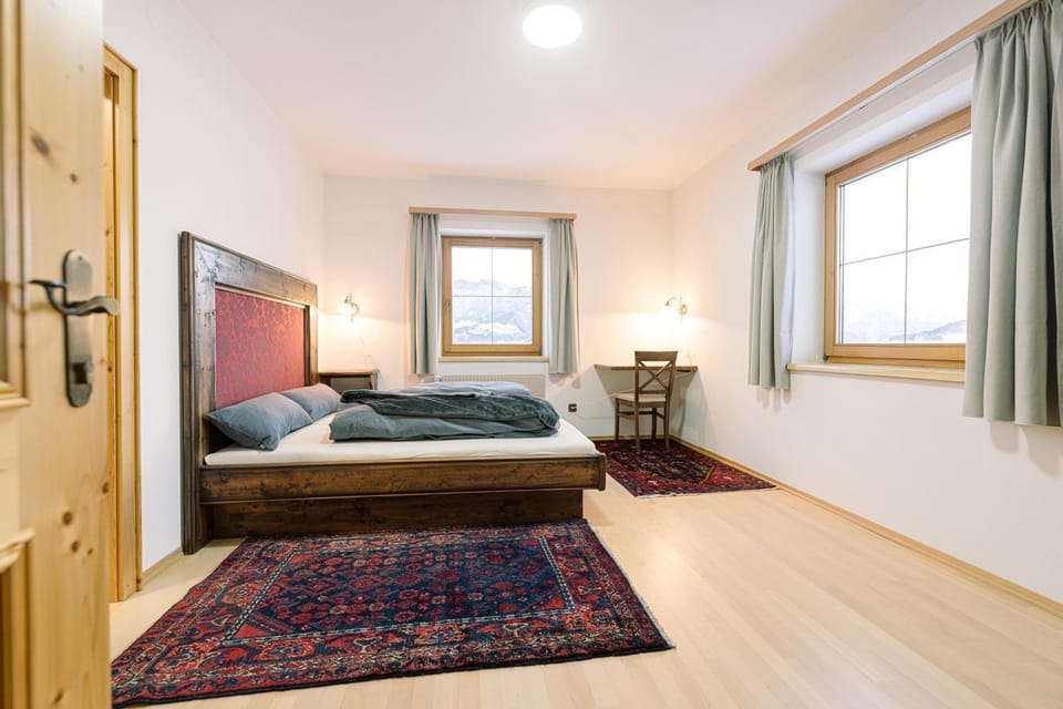 Bed, Photo of the whole room, Bedroom, towels, wardrobe