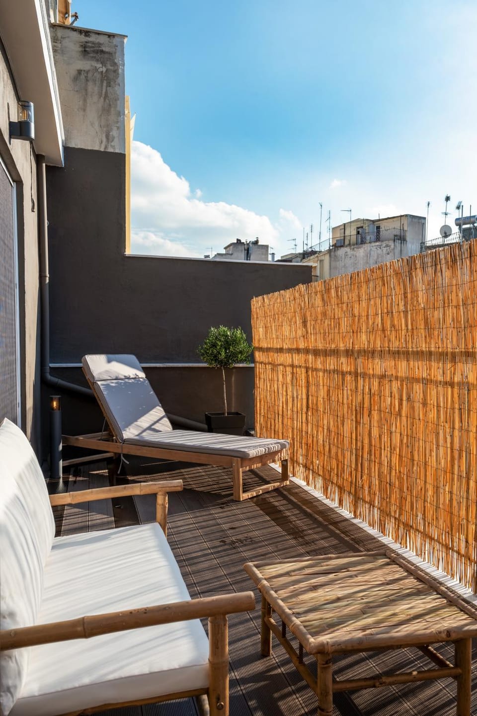 Patio, Balcony/Terrace, Balcony/Terrace, sunbed