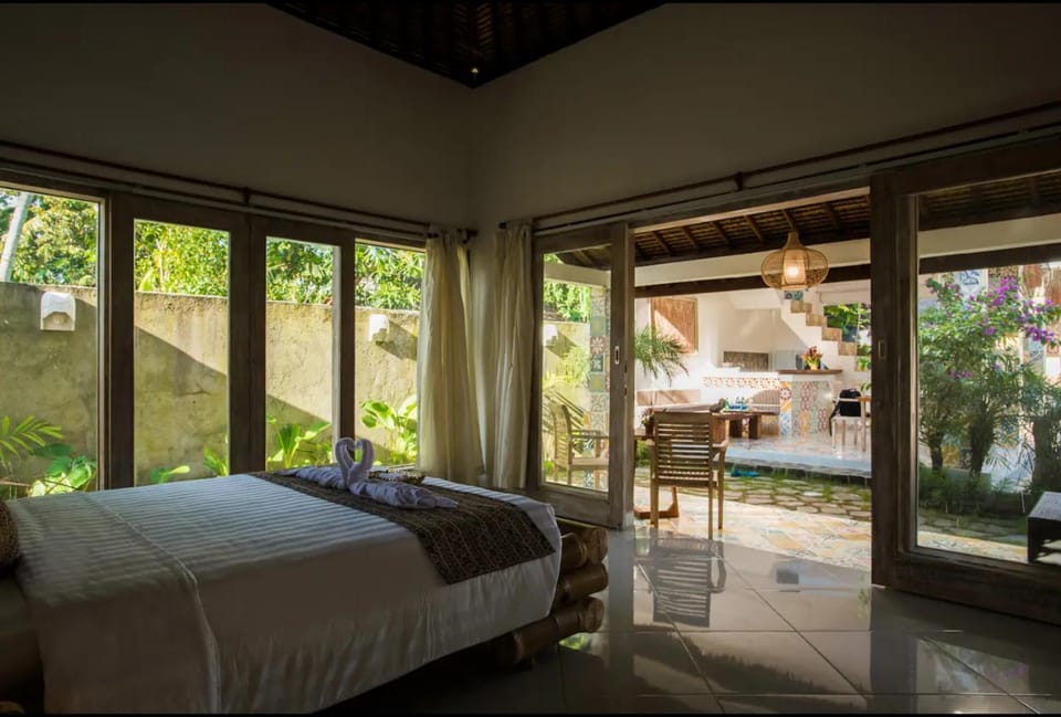 Ubud Dream-II: 2 private houses near the pool House in Sukawati