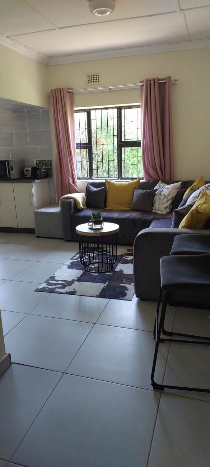 Khanyisa Accommodation Services Bed and Breakfast in KwaZulu-Natal