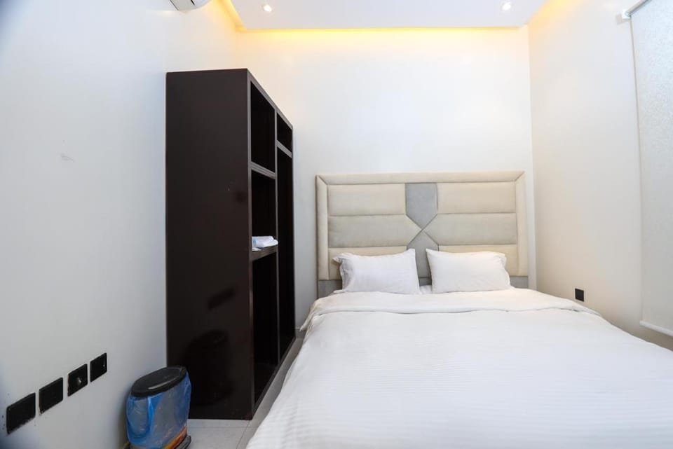 استديو طريق ابو بكر الصديق Apartment in Riyadh