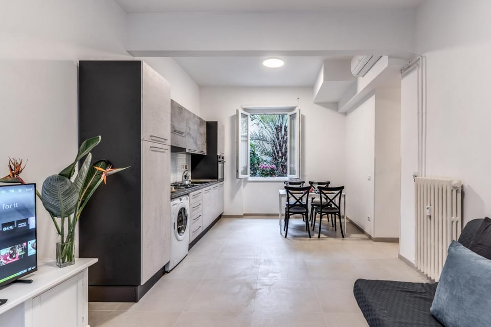 TV and multimedia, Living room, Seating area, Dining area, pet friendly, stove