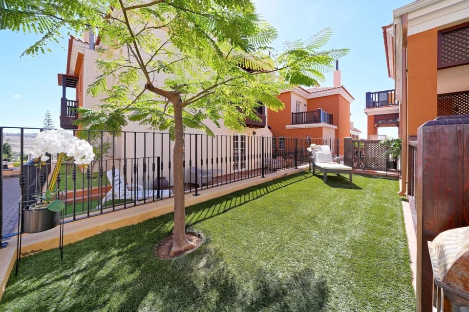 Garden, Garden view