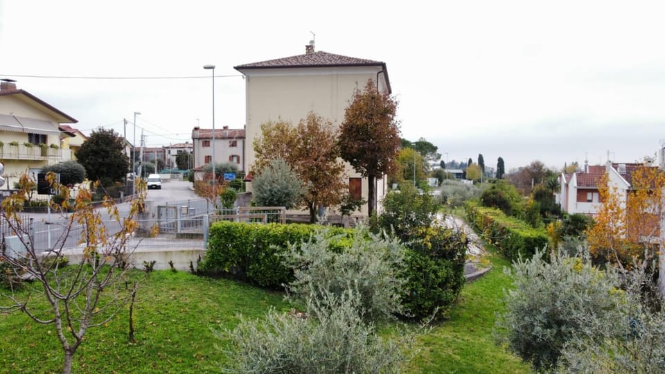 View (from property/room), Street view