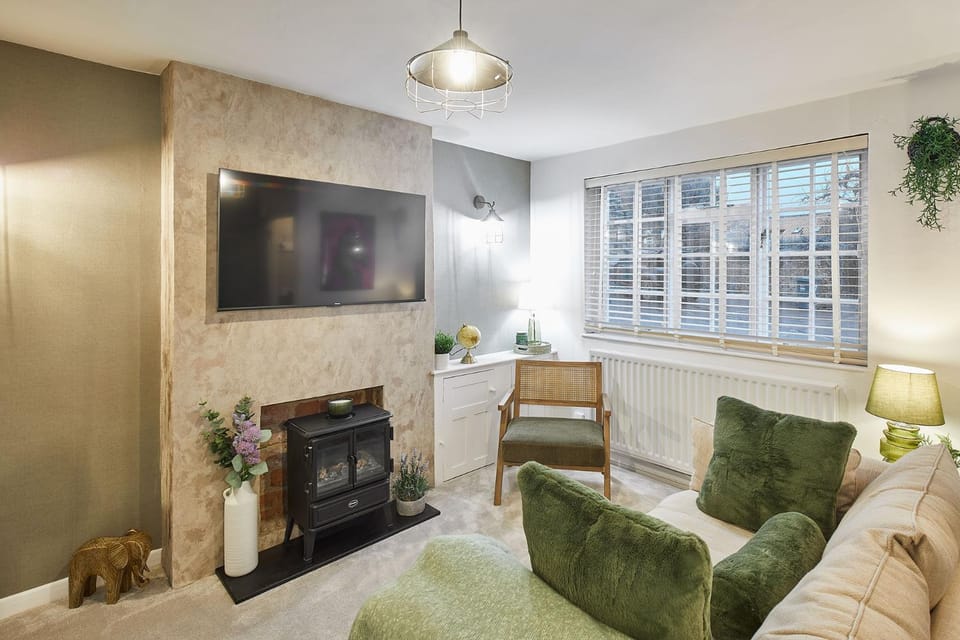 TV and multimedia, Living room, Seating area