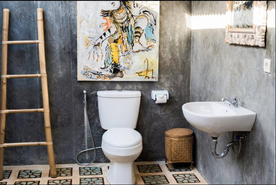 Toilet, Bathroom