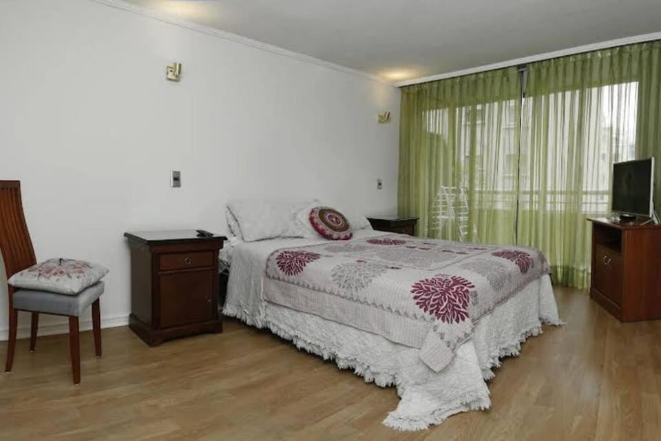 Providencia Business 2BR - Parking y Metro Apartment in Providencia