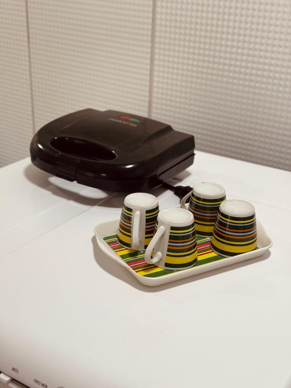 Communal kitchen, kitchen