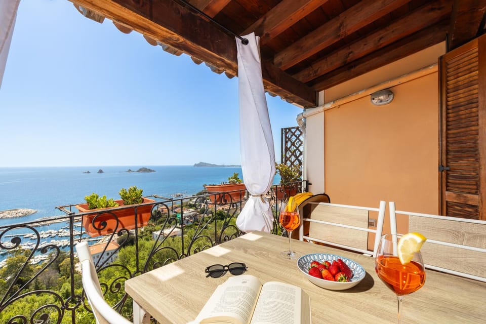 Meraviglioso appartamento sul porto Apartment in Santa Maria Navarrese