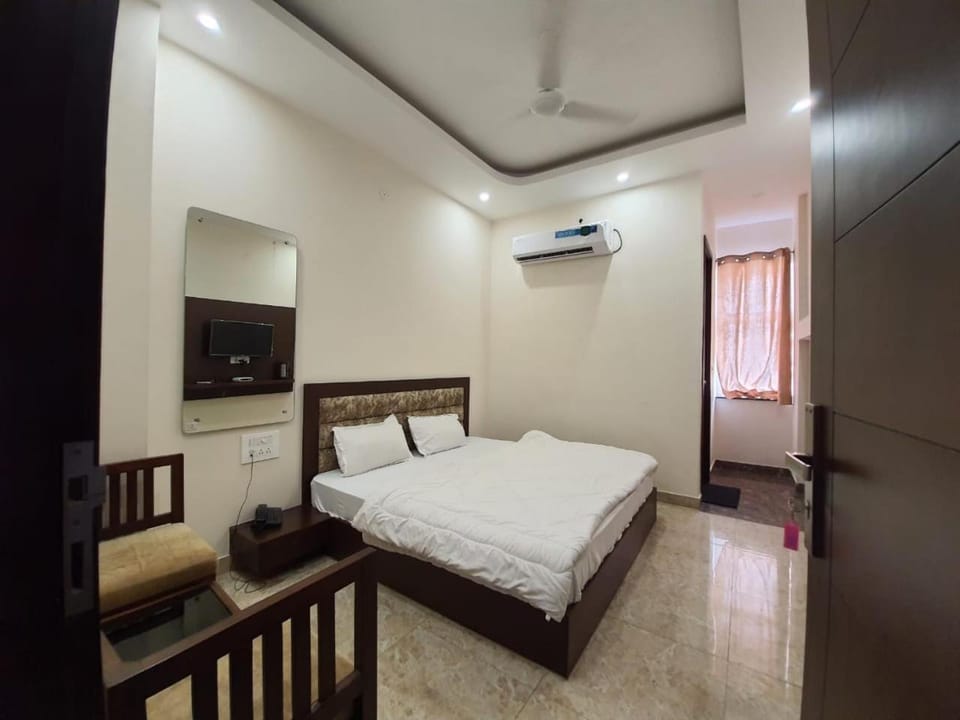 New Gokul Grand Hotel in Dehradun