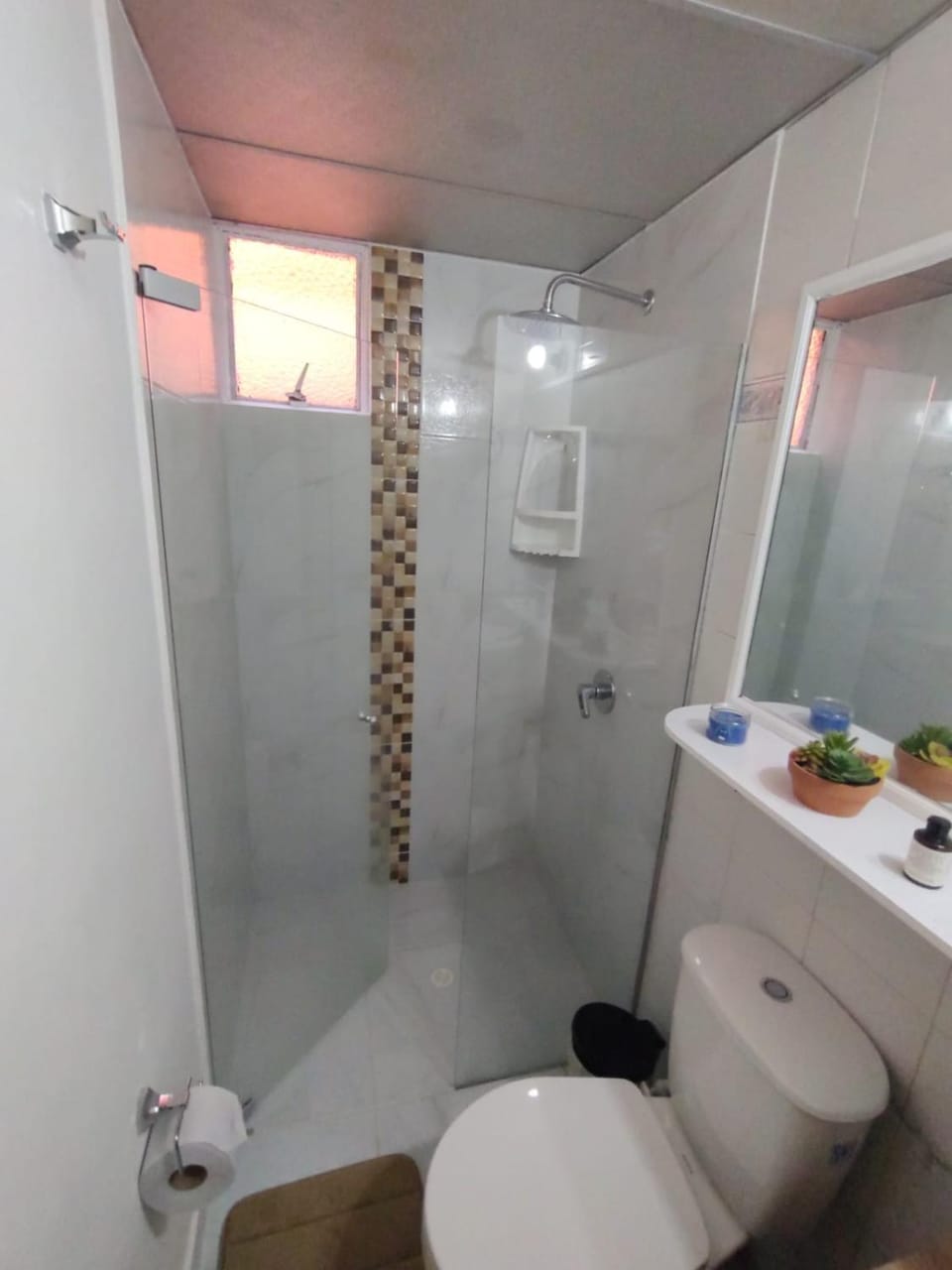 Habitación ITCI – Terminal Salitre Vacation rental in Bogota