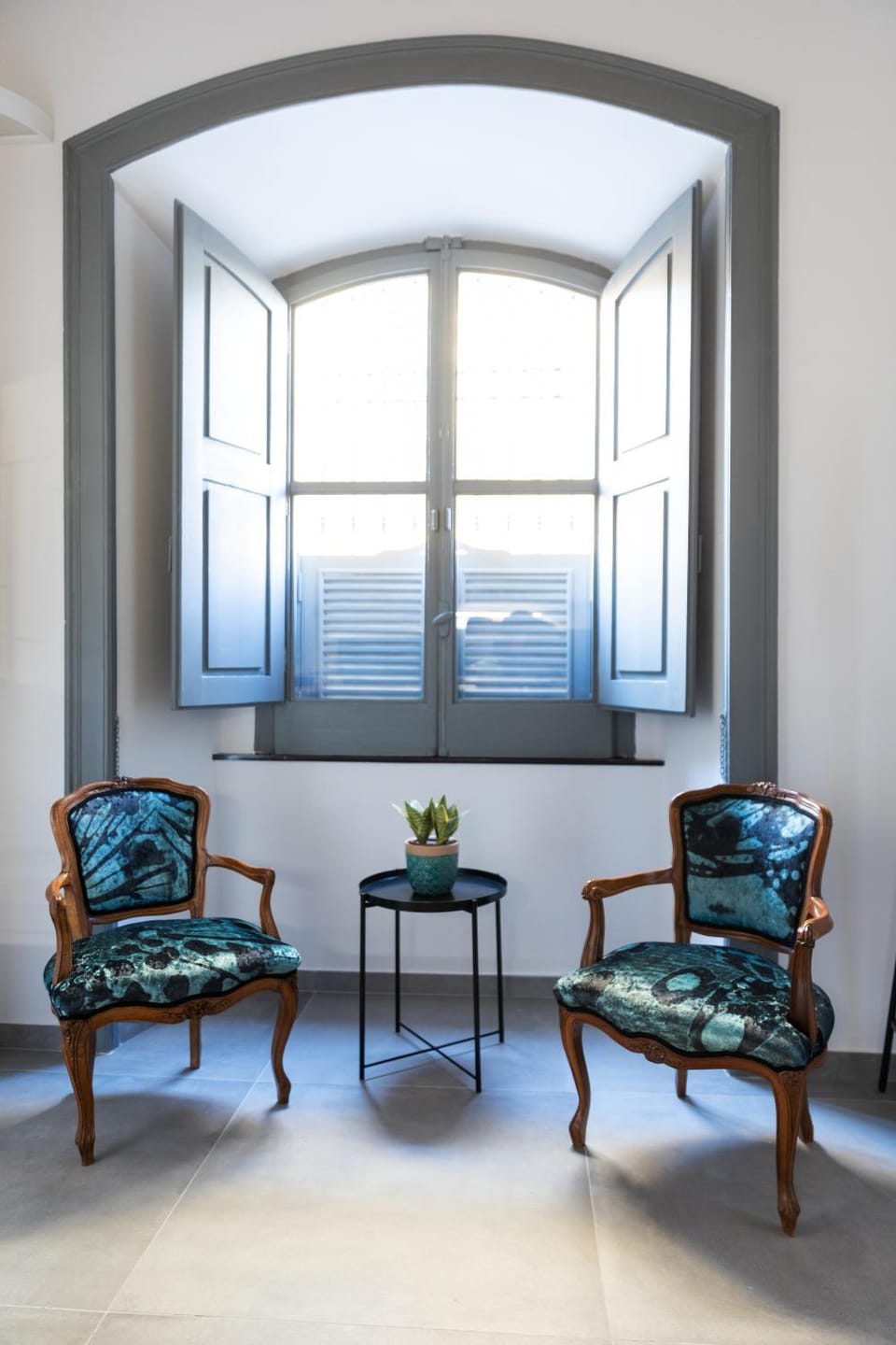 Seating area