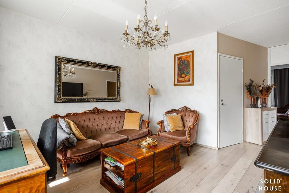 TV and multimedia, Living room, Seating area, storage