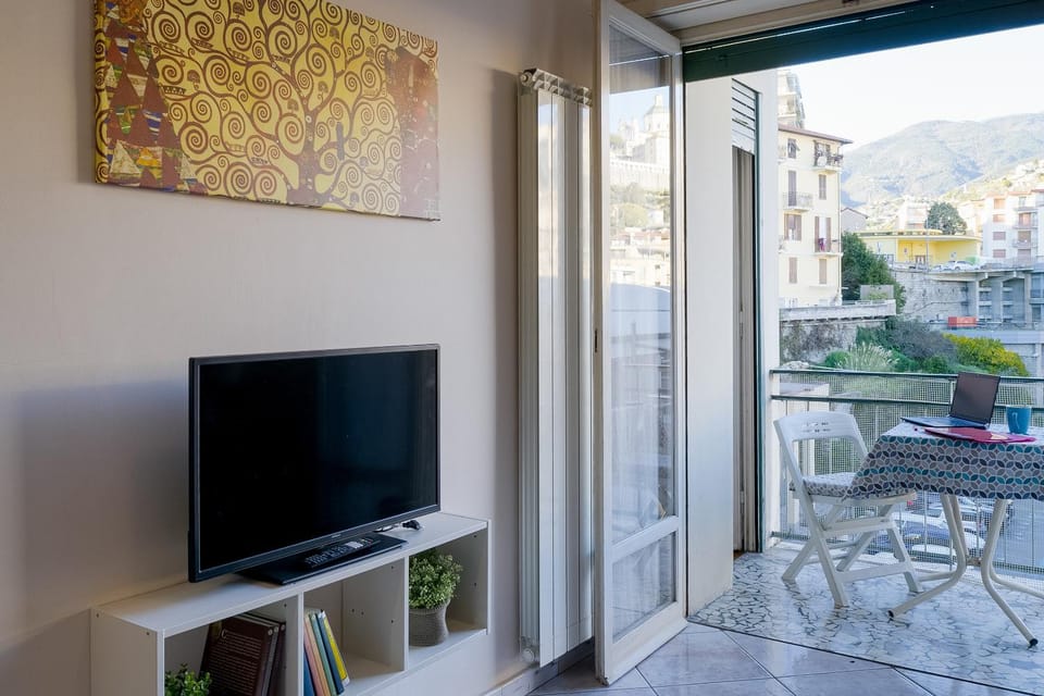 TV and multimedia, Balcony/Terrace