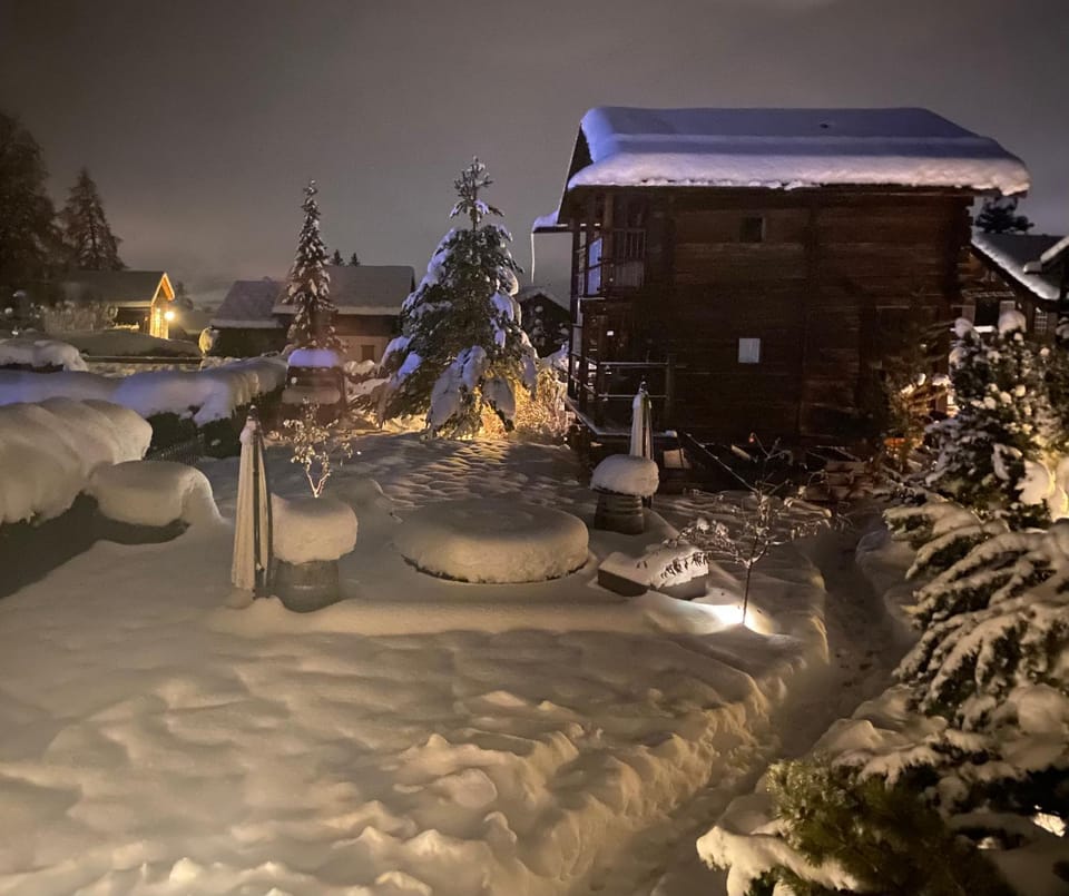 Property building, Winter