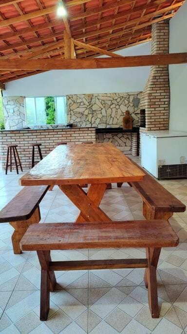 Restaurant/places to eat, Dining area, Swimming pool