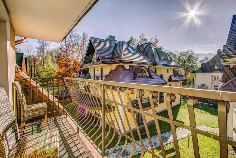 View (from property/room), Balcony/Terrace