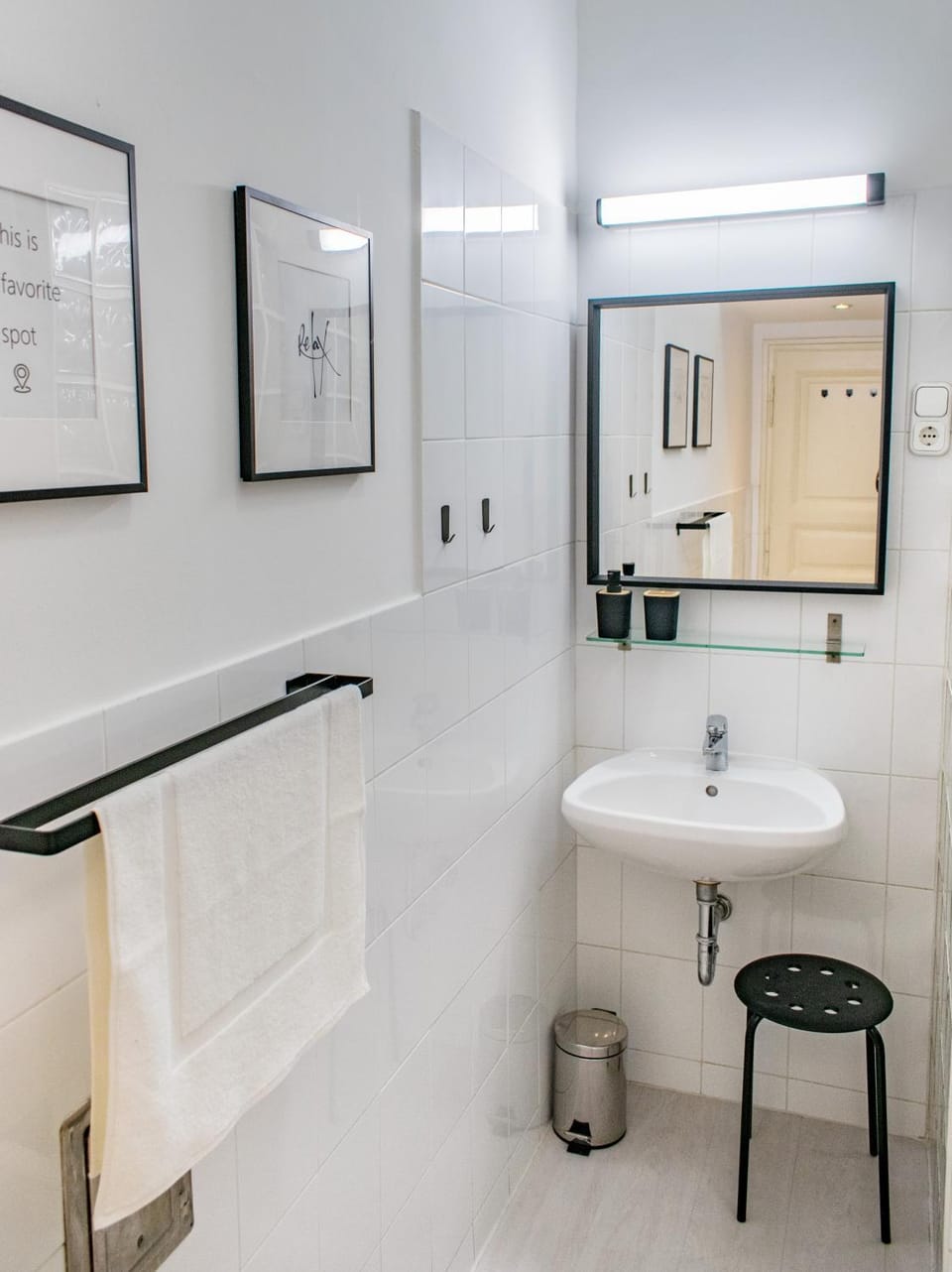 Bathroom, towels, towels