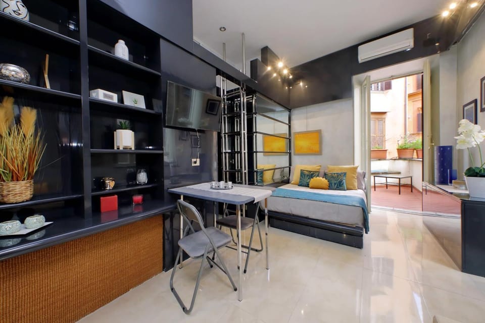 Bed, TV and multimedia