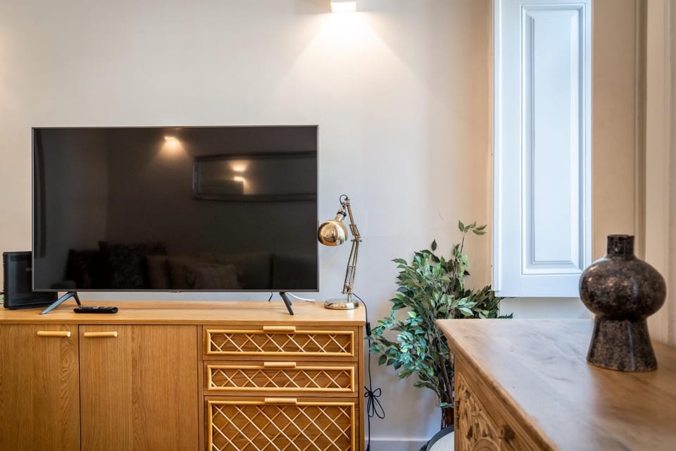 Communal lounge/ TV room, TV and multimedia
