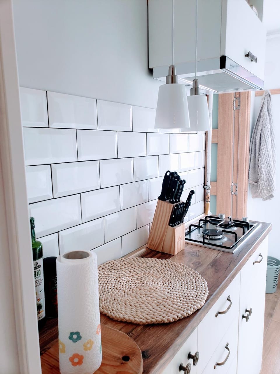 Kitchen or kitchenette, stove