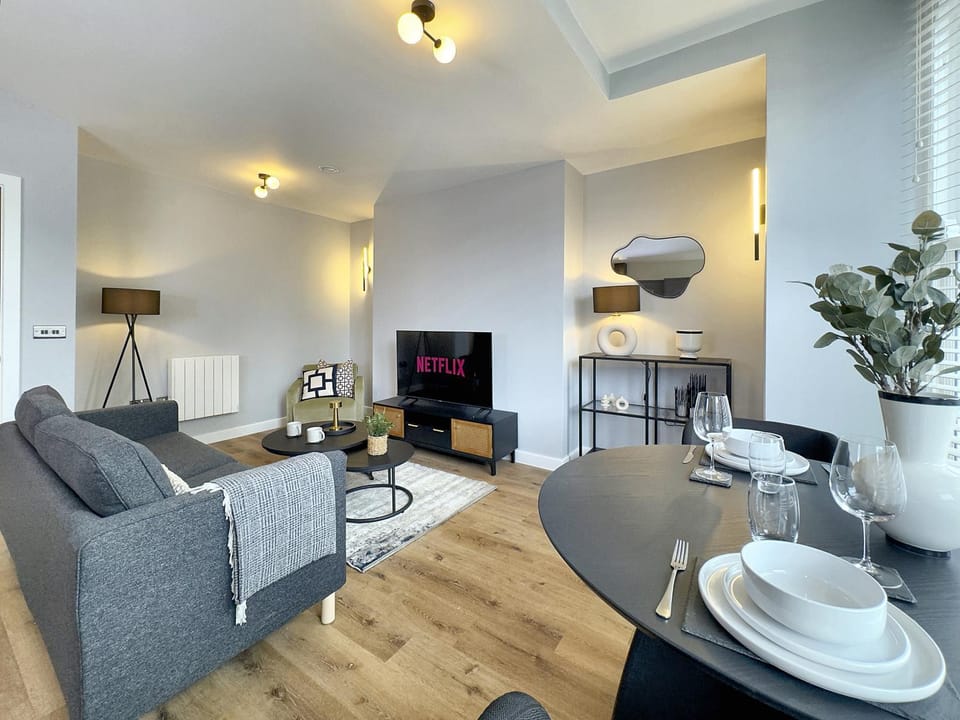 Harrogate House Apt 2 - Stylish Central Flat Apartment in Harrogate