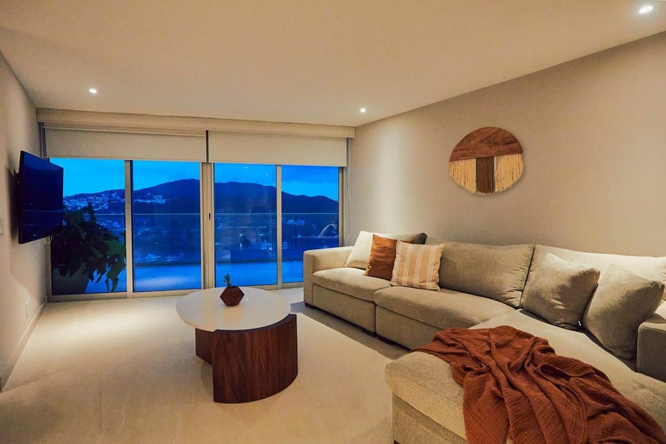 TV and multimedia, Living room, Sea view