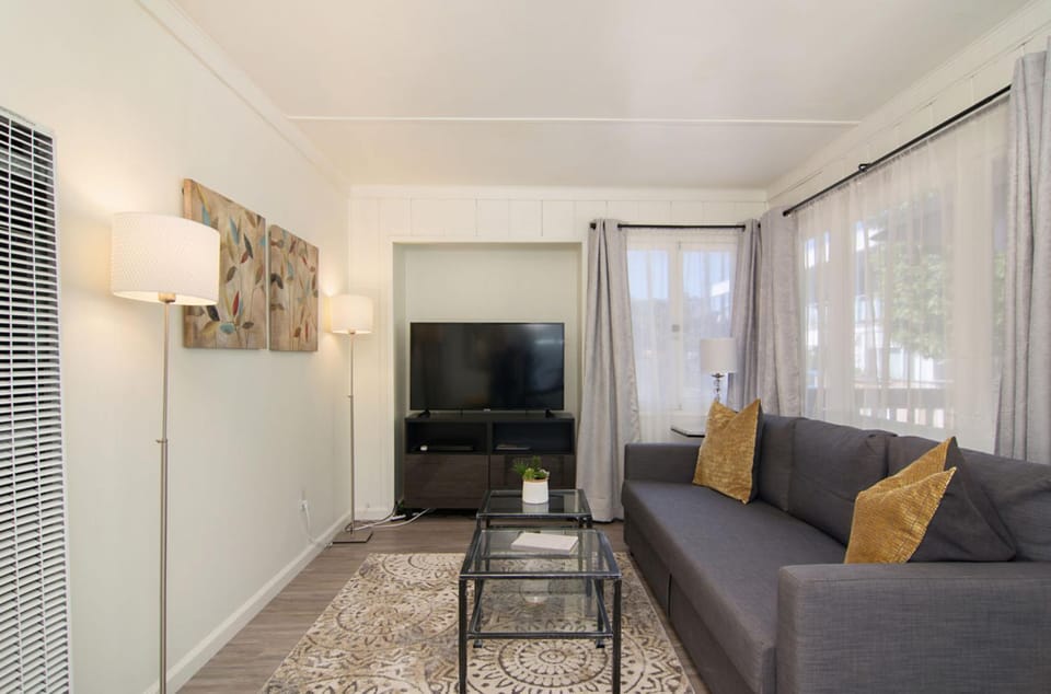 Mission Bay Cottage - Bay View Patio, Parking, WasherDryer House in Mission Beach