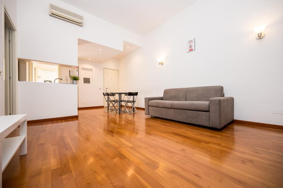 ShortMi Garibaldi Apartment in Milan