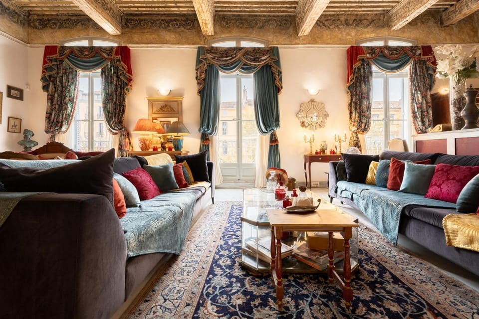 Appartement de luxe : Le Petit Trianon au coeur d'Aix-en-Provence Apartment in Aix-en-Provence