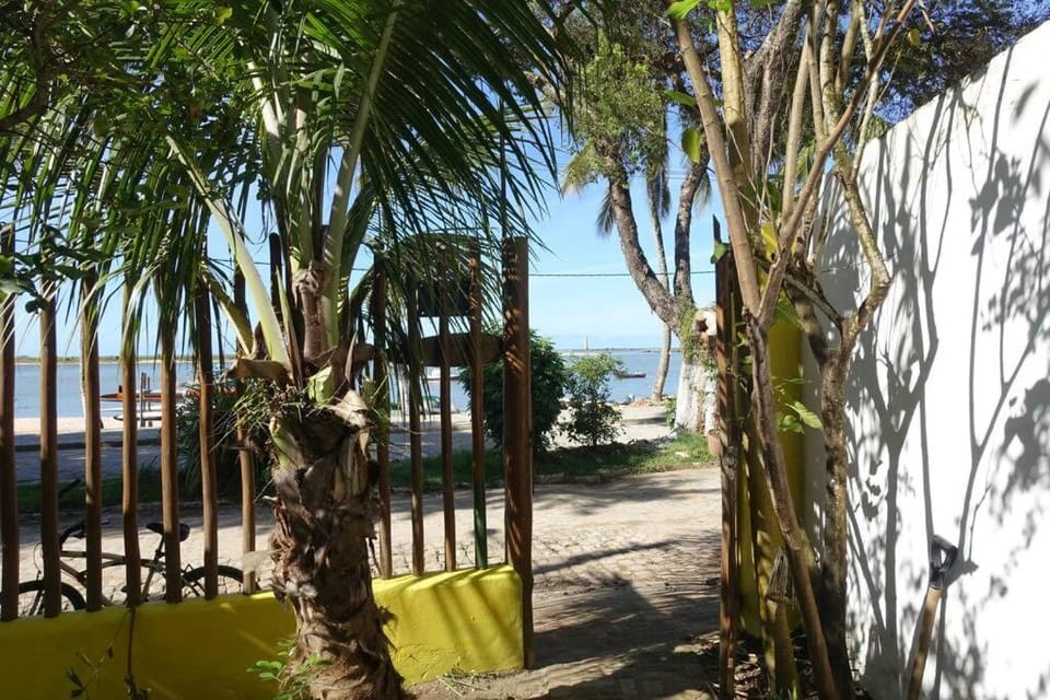 Garden apartment on the Orla with view of river and lighthouse Apartment in Itacaré