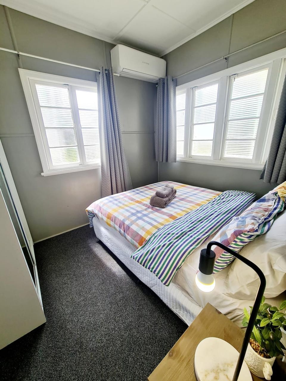 Bed, Photo of the whole room, Bedroom, towels, air conditioner