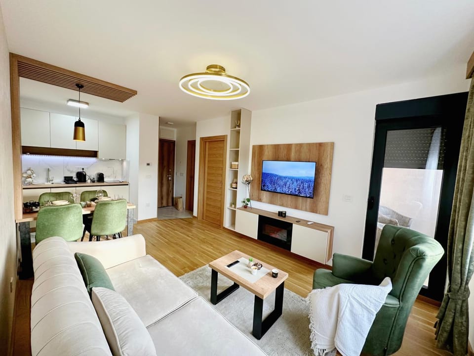 TV and multimedia, Kitchen or kitchenette, Living room, Seating area, Dining area, Evening entertainment, minibar