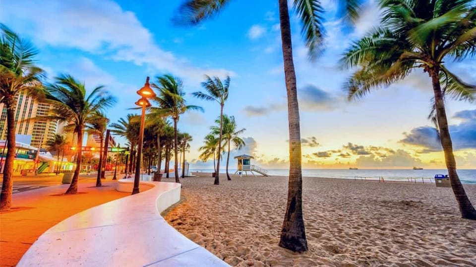 Rustic Retreats Cozy 1BR for 4 guests minutes from Las Olas Apartment in Fort Lauderdale