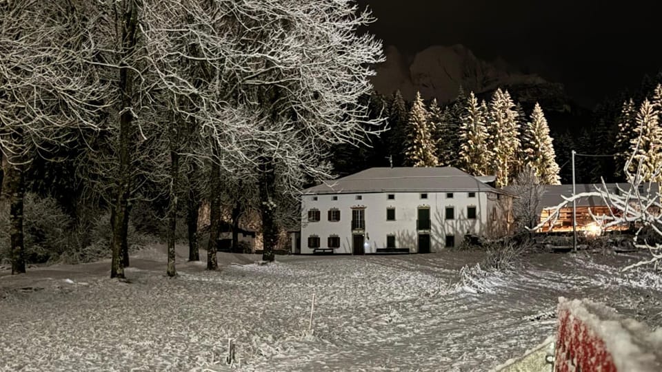 Property building, Natural landscape, Winter