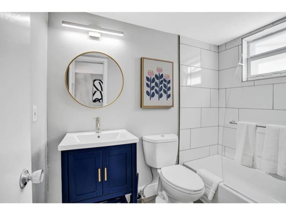 Rustic Retreats Modern 1BR for 2 guests in the heart of Fort Lauderdale Apartment in Fort Lauderdale