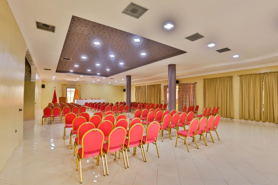 Meeting/conference room