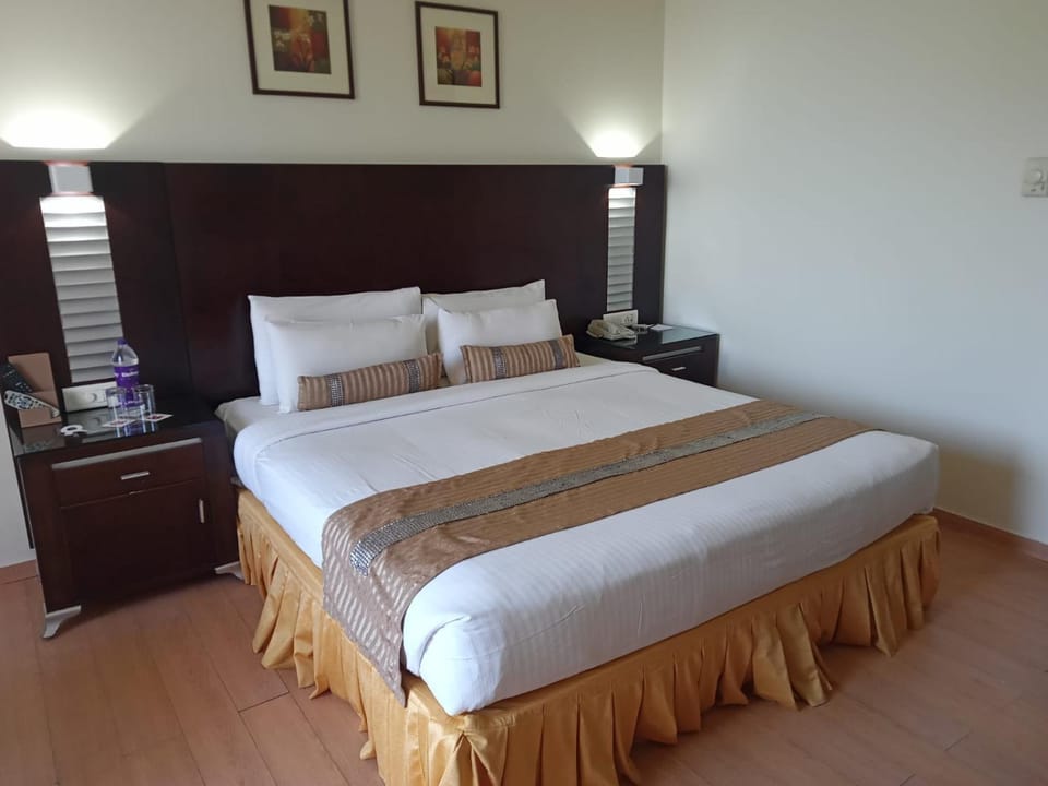 The Red Maple Mashal Resort in India