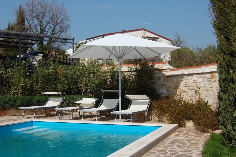 Villa Maslinova Grana Villa in Istria County