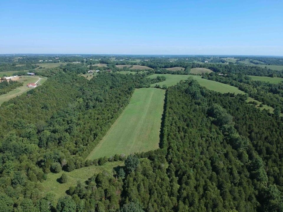100 Acre Relaxing Retreat Near ARK - The Cottage House in Ohio