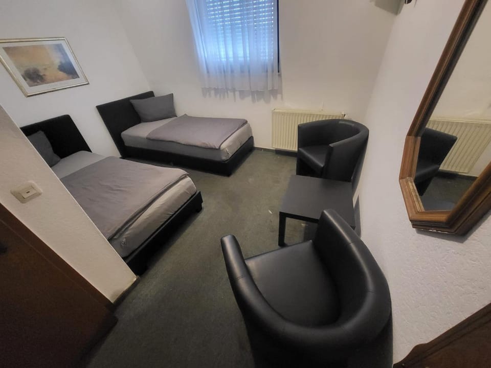 Boardinghouse-Aparthotel mit Parkplatz Küche WIFI Bed and Breakfast in Bielefeld