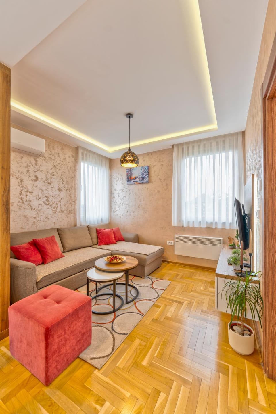 TV and multimedia, Seating area