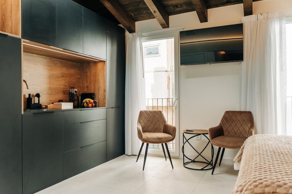 Bed, Coffee/tea facilities, Kitchen or kitchenette