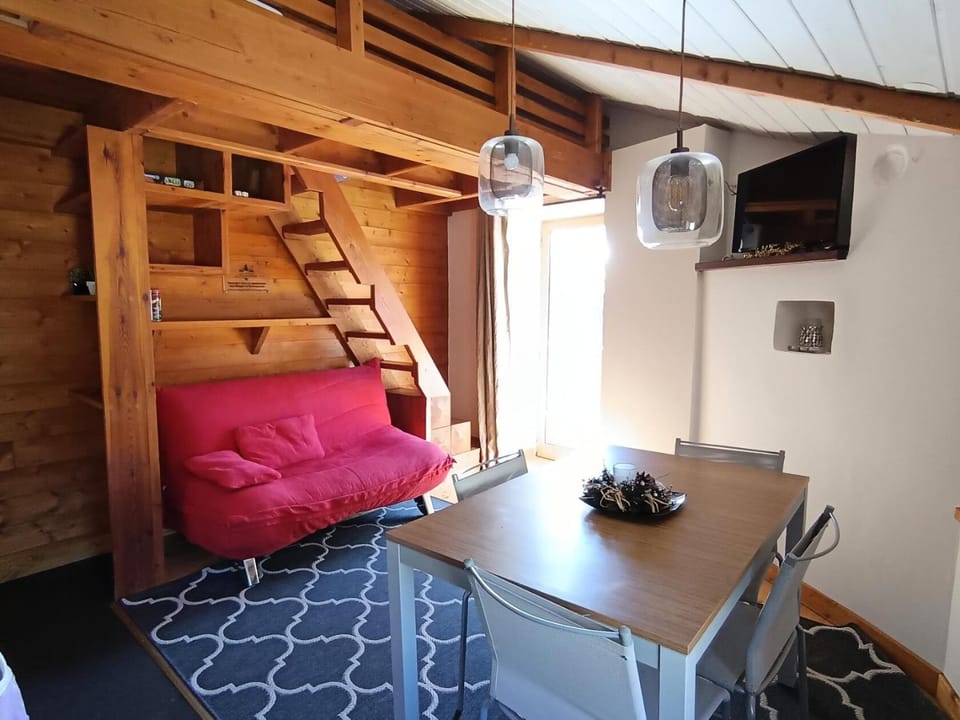 Saint Roch Chalet - Superbe appartement cosy dans le village, plein sud. MAE-3641 Apartment in Montgenèvre