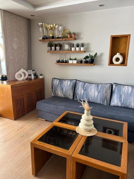 Appartement pieds dans l’eau M’diq Apartment in Tangier-Tétouan-Al Hoceima