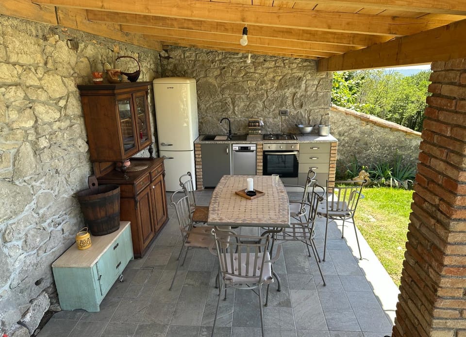 Patio, Seating area, kitchen