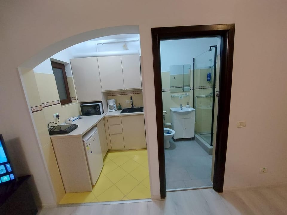 Bathroom, Kitchen or kitchenette